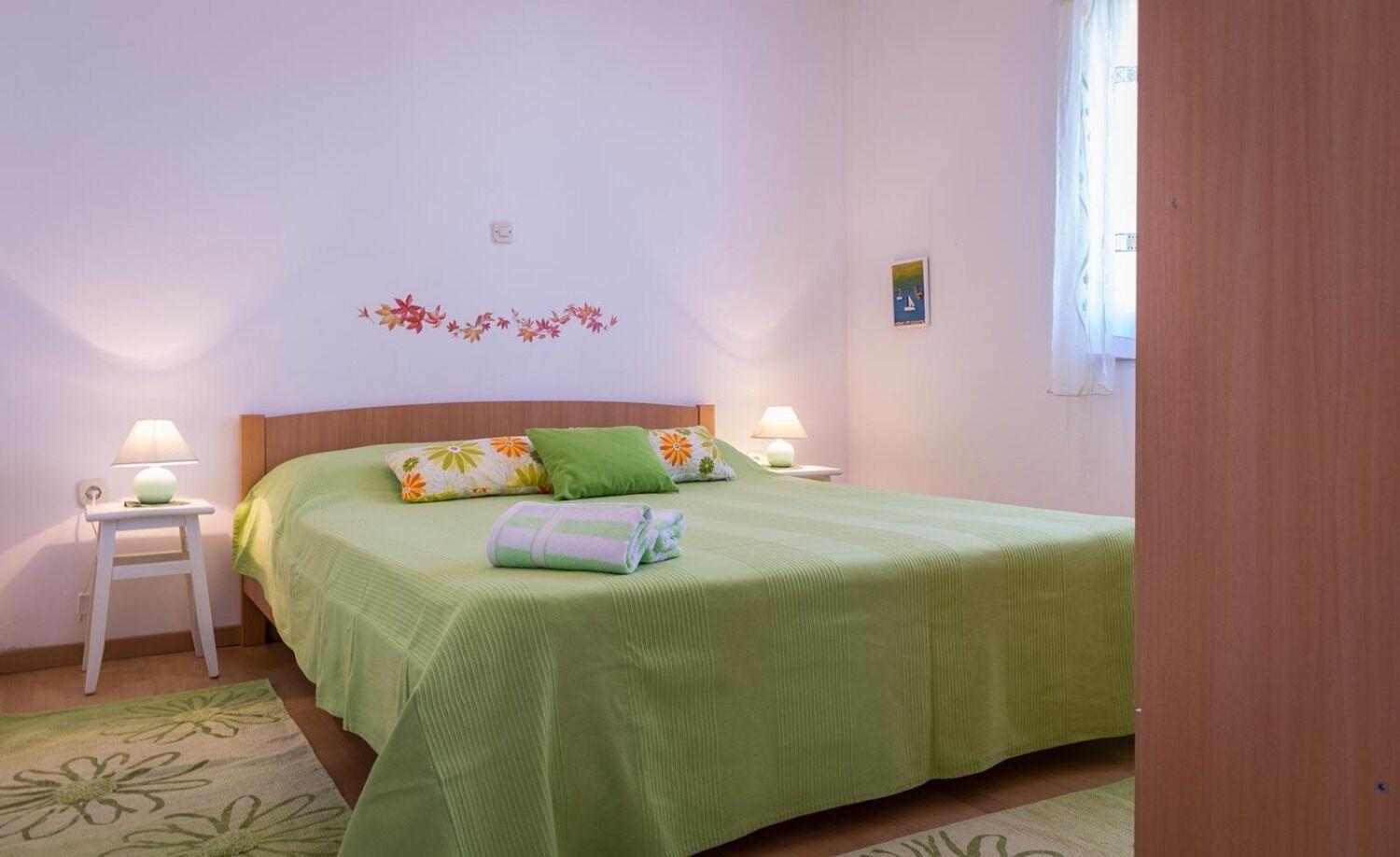 Apartments Brane - 100M From The Beach Trogir Exterior photo